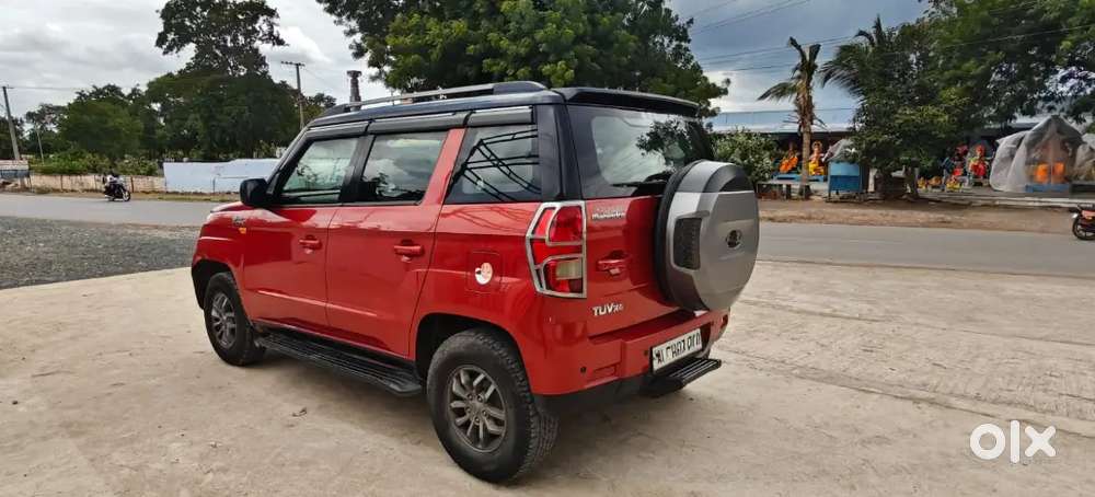 Mahindra Tuv 300 2018