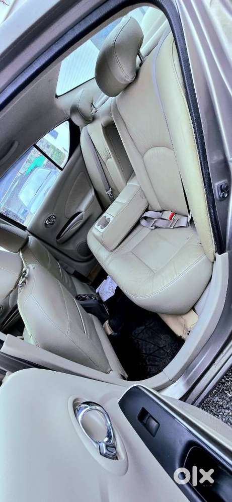 Nissan Sunny Xv, 2013, Petrol