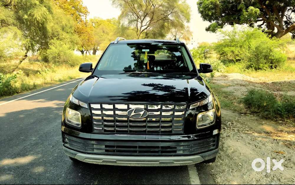 Hyundai Venue Diesel 2024 Model  First Owner  Low Km Driven