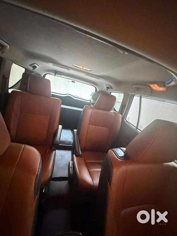 Toyota Innova Crysta 2021