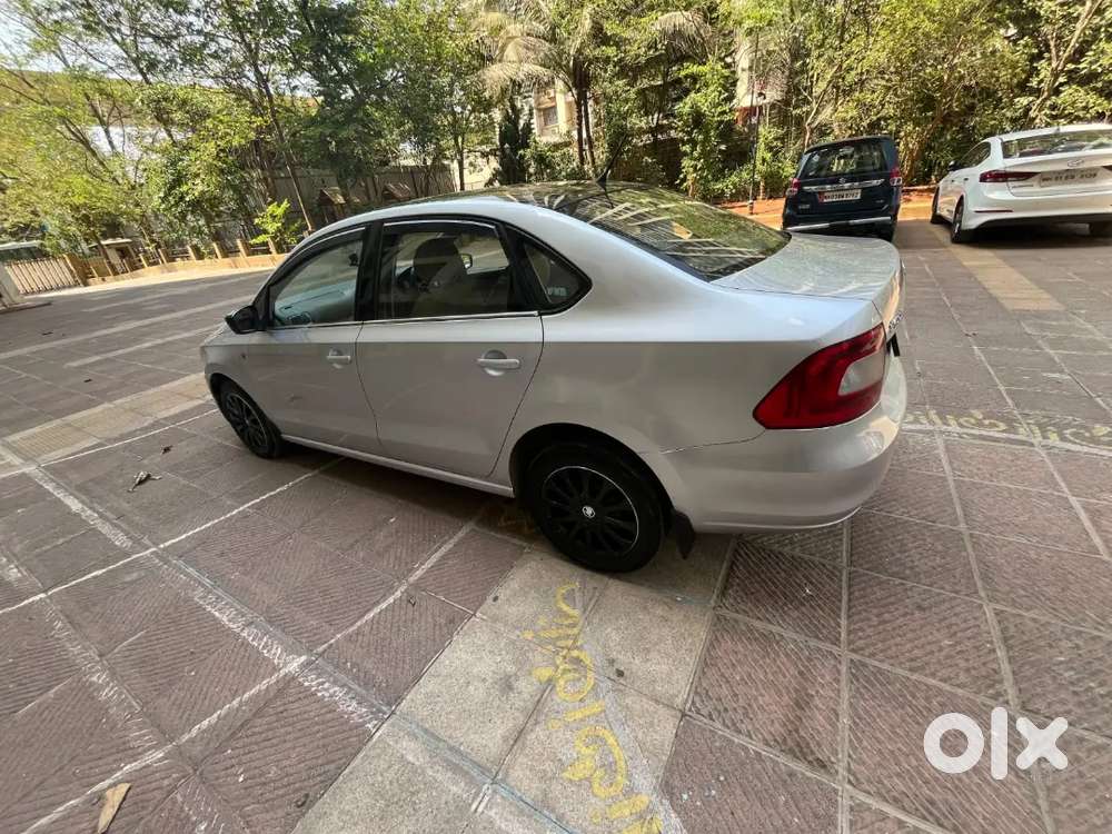 Skoda Rapid Elegance 2014 Diesel Automatic