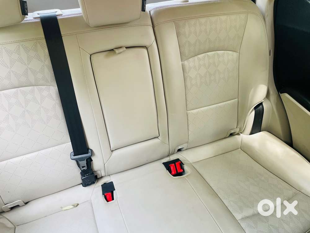 Mahindra Xuv400 Ev 2024