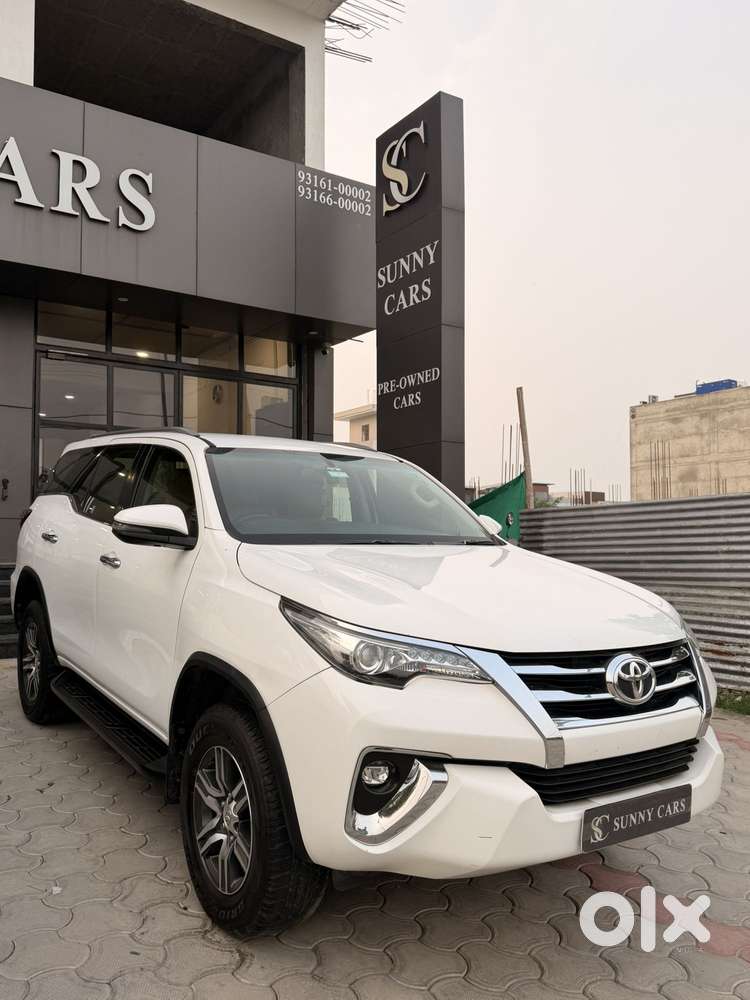 Toyota Fortuner 3.0 4x2 Automatic, 2019, Diesel