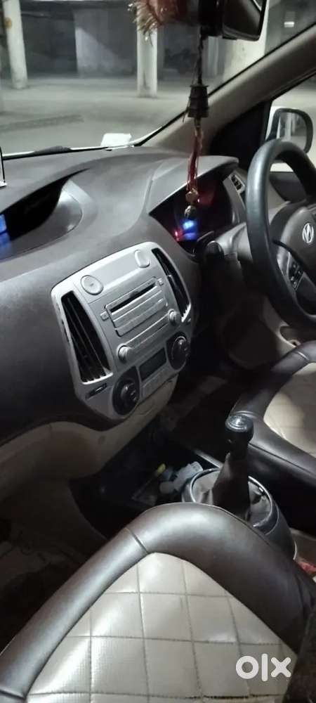 Hyundai I20 2012 Cng & Hybrids 100000 Km Driven
