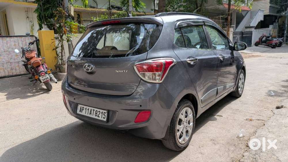 Hyundai Grand I10 1.2 Sportz(o) Dual Tone, 2014, Petrol
