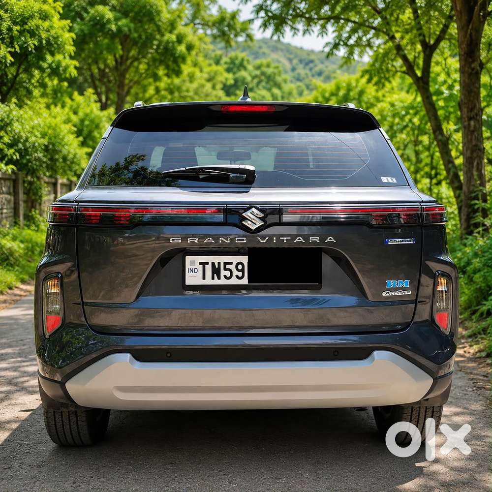 Maruti Suzuki Grand Vitara Smart Hybrid Alpha, 2025, Petrol