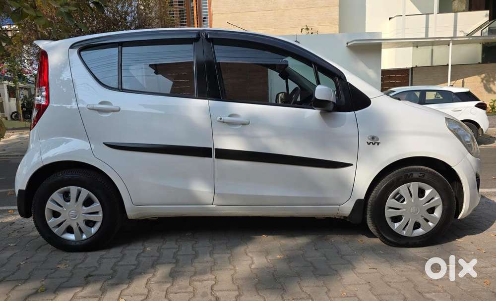 Maruti Suzuki Ritz Vxi, 2015, Petrol