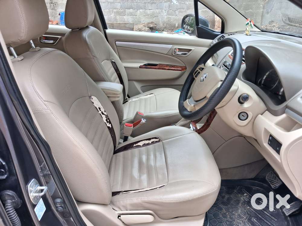 Maruti Suzuki Ertiga Vxi At Petrol, 2017, Petrol