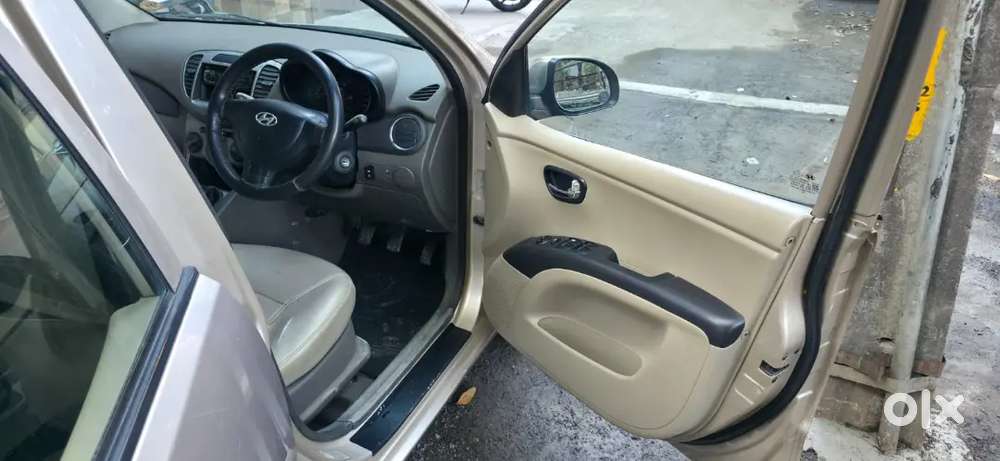 Hyundai I10 2011petrol Well Maintained
