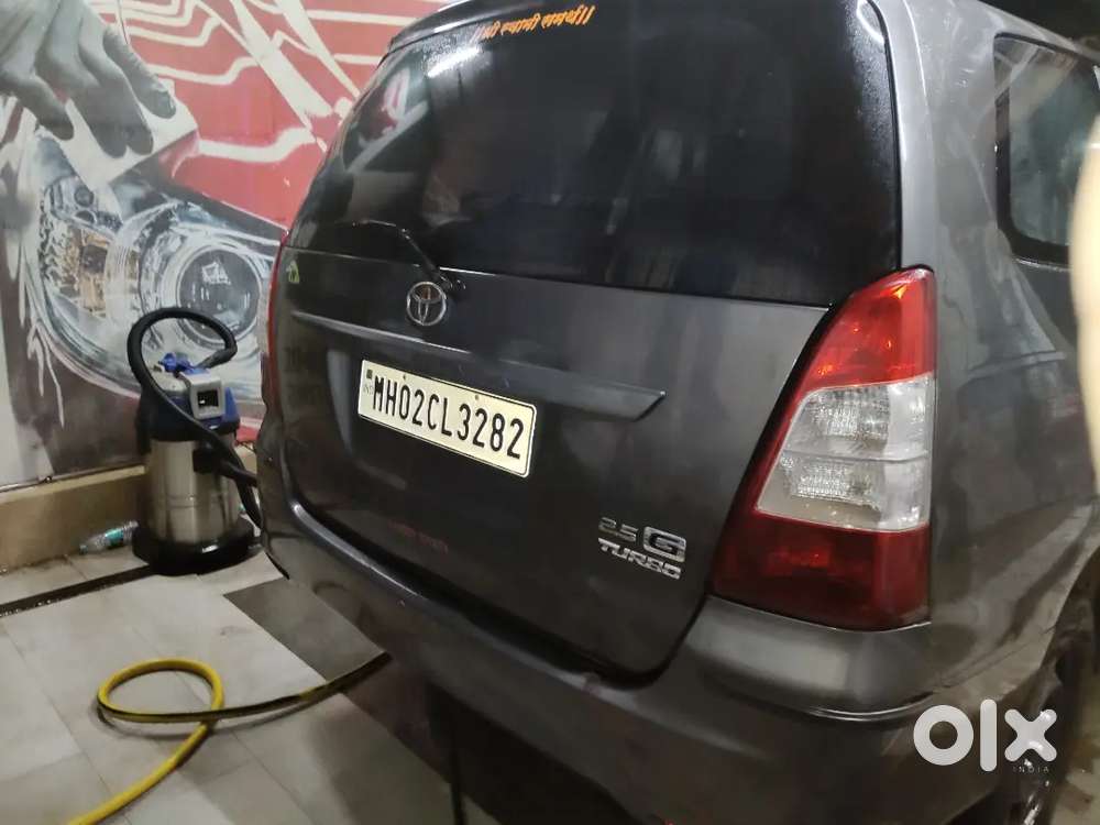 Toyota Innova 2012 Diesel 210000 Km