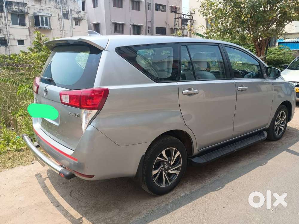 Toyota Innova Crysta 2022