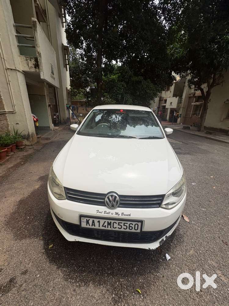 Volkswagen Polo Petrol Automatic 2011