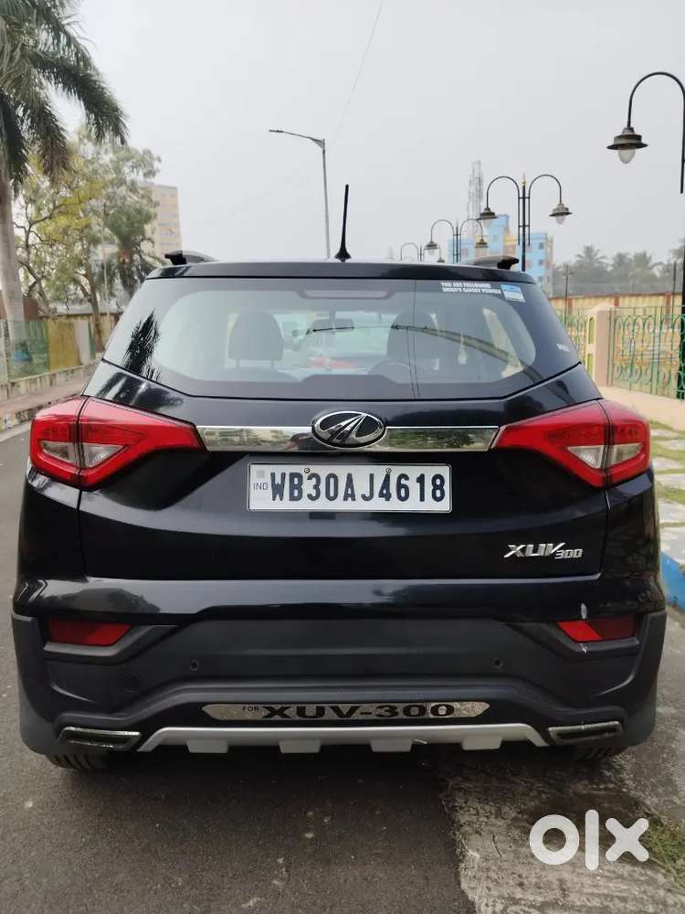 Mahindra Xuv300 Turbosport 2021 Diesel Well Maintained Sunroof