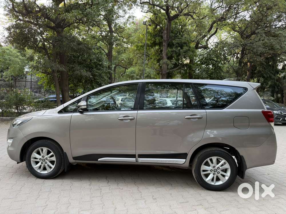 Toyota Innova Crysta 2.7 Gx Limited Edition 7 Str, 2016, Petrol