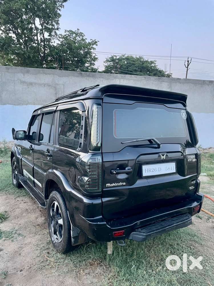 Mahindra Scorpio Classic 2019