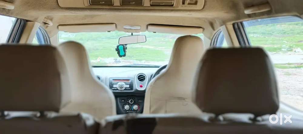 Honda Mobilio Petrol 2015 Variant