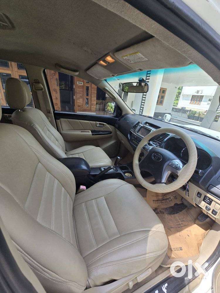 Toyota Fortuner 3.0 4x2 Automatic, 2015, Diesel