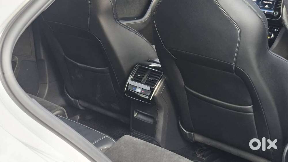 Skoda Superb 2.0 Sportline Tsi At, 2021, Petrol