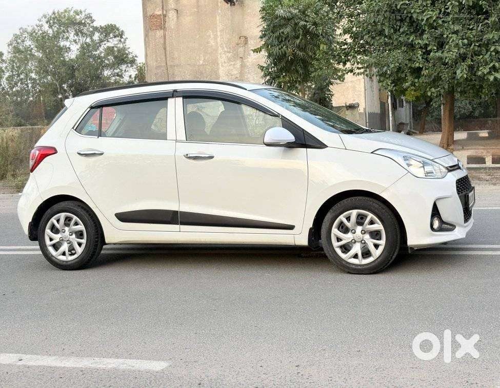 Hyundai Grand I10 Sportz(o) 1.2 Mt, 2017, Petrol