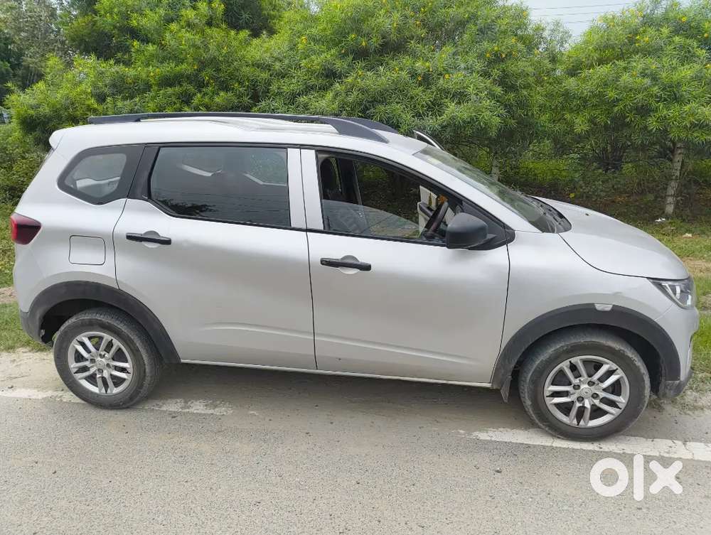 Renault Triber 2022 Petrol