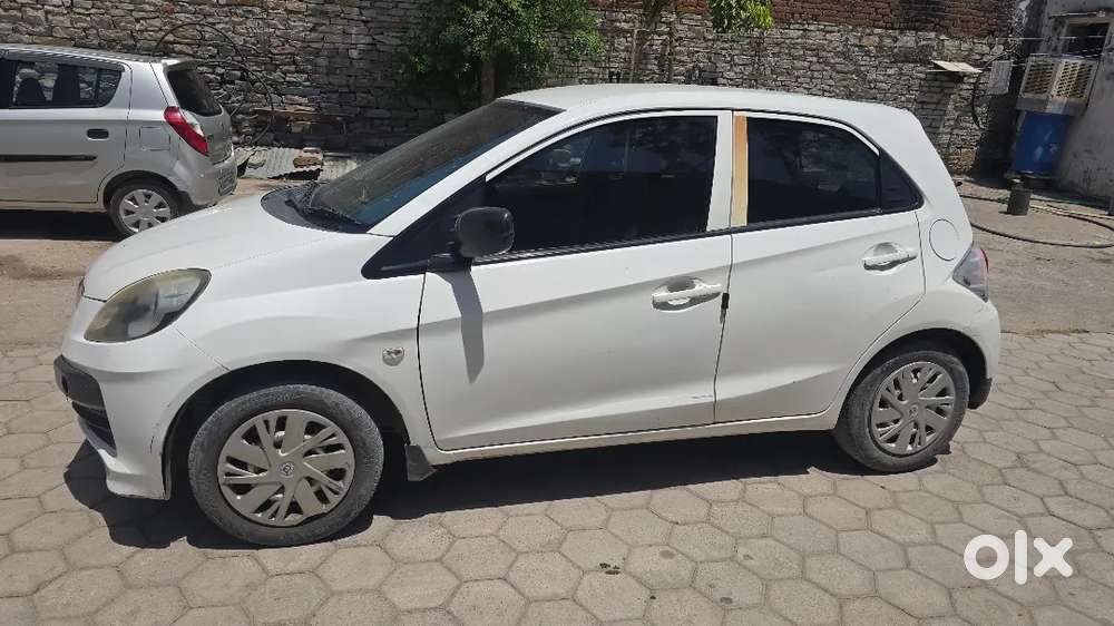 Honda Brio 2015 Cng & Hybrids Well Maintained