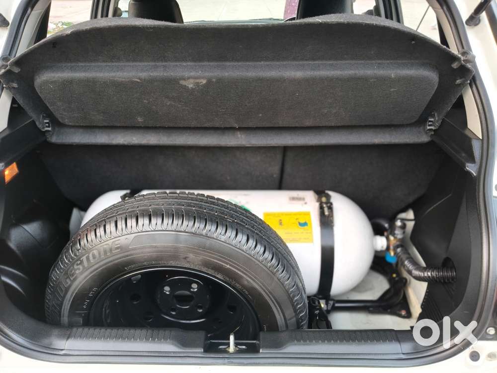 Maruti Suzuki Swift Zxi Cng, 2024, Cng & Hybrids