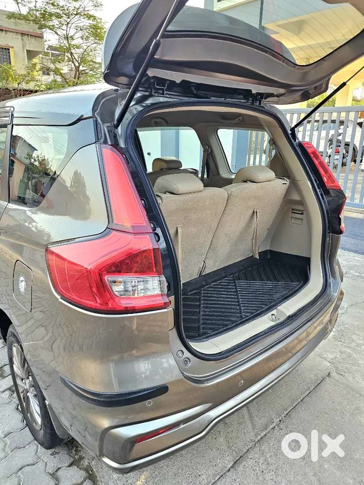 Ertiga Zxi+ 2021 / 1st Owner
Petrol / Seal To Seal Original