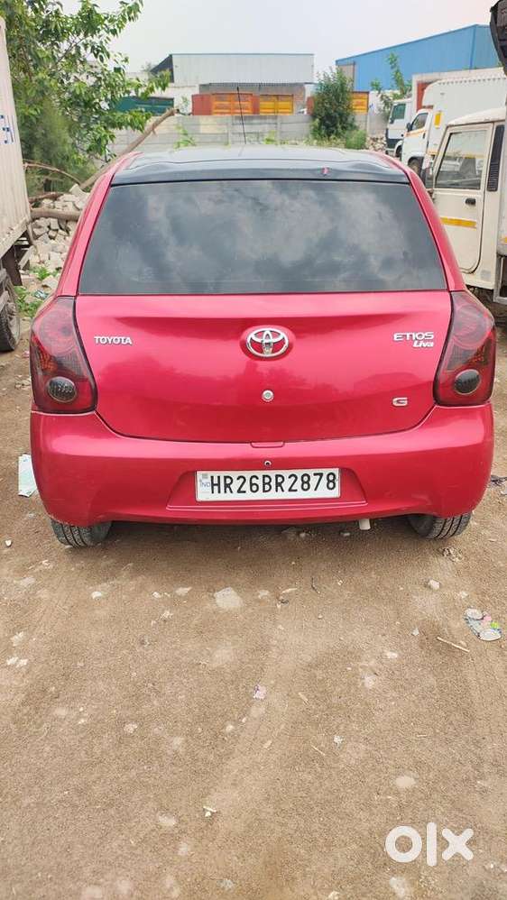 Toyota Etios Liva 2012 Cng & Hybrids Well Maintained