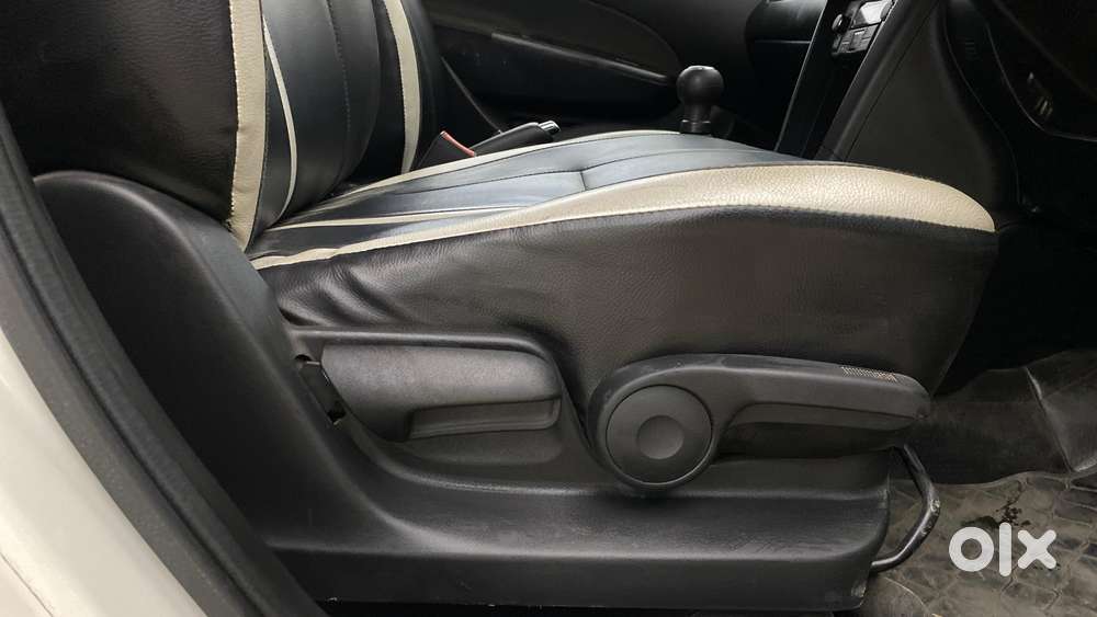 Maruti Suzuki Swift Zxi, 2015, Petrol