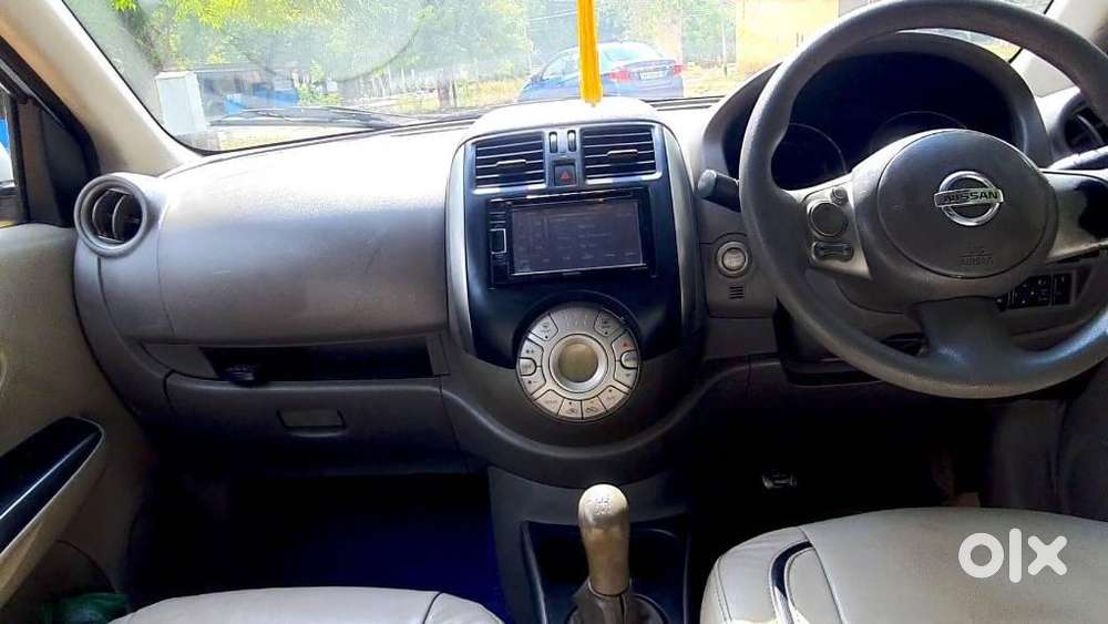 Nissan Sunny Special Edition, 2013