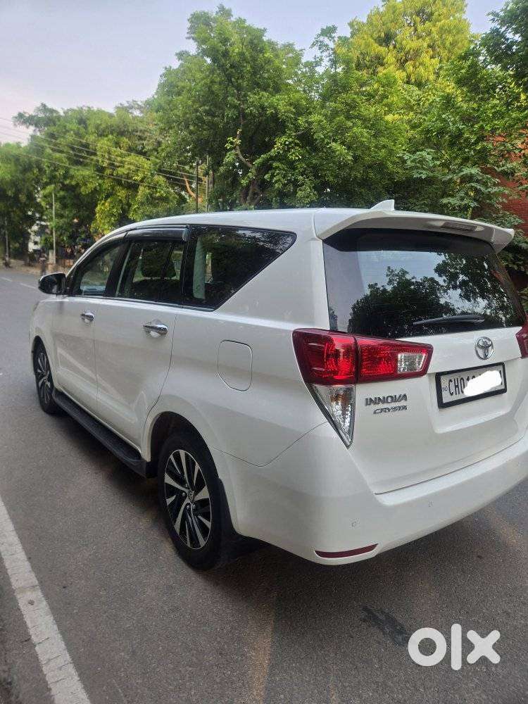Toyota Innova Crysta Zx 2.4 Diesel 7 Seater, 2022, Diesel