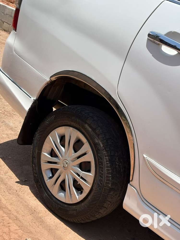 Toyota Innova 2.5 G (diesel) 7 Seater, 2016, Diesel