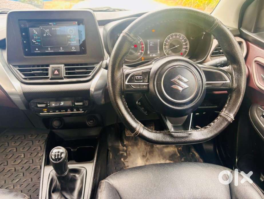 Maruti Suzuki Fronx Delta Plus 1.2l Mt, 2023, Petrol