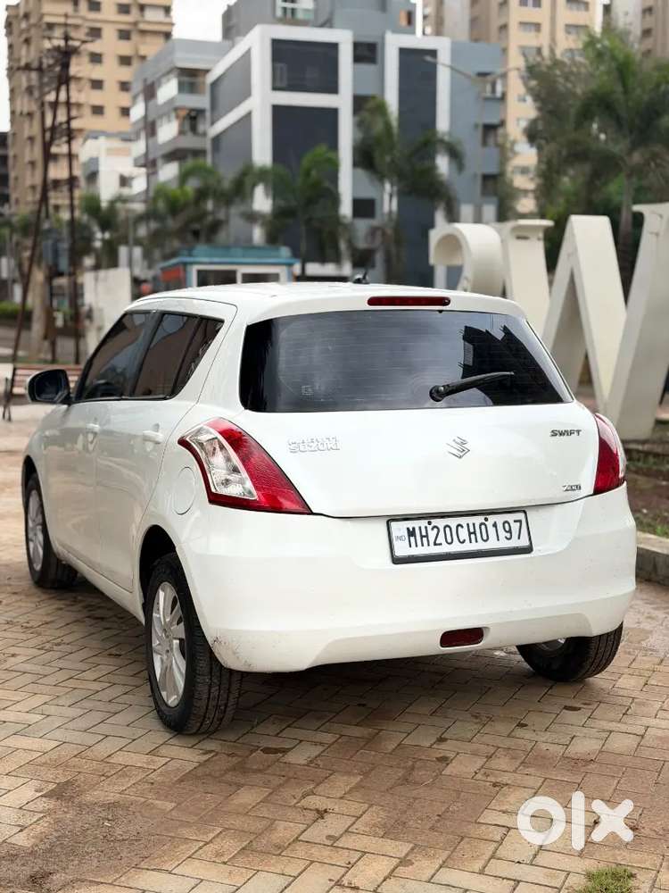 Maruti Suzuki Swift 2012