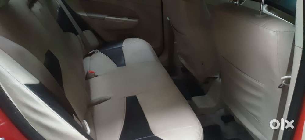 Maruti Suzuki Swift Dzire 1.2 Vxi Bsiv, 2014, Petrol