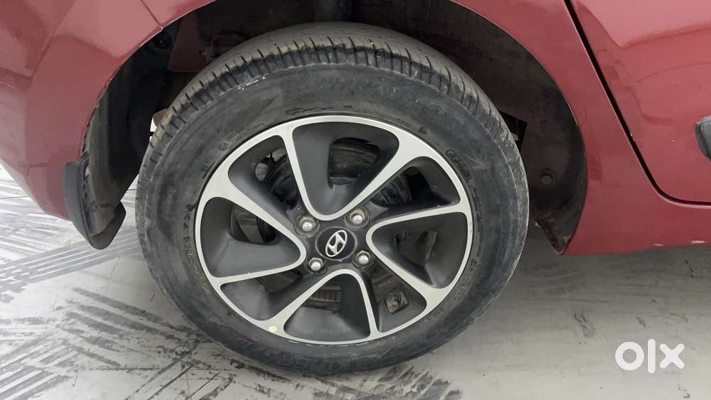 Hyundai Grand I10 [2017-2020] 1.2 Kappa Vtvt Sportz At, 2018, Petrol