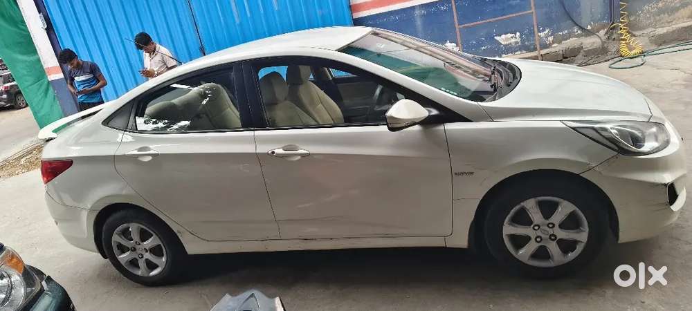 Hyundai Verna 2013