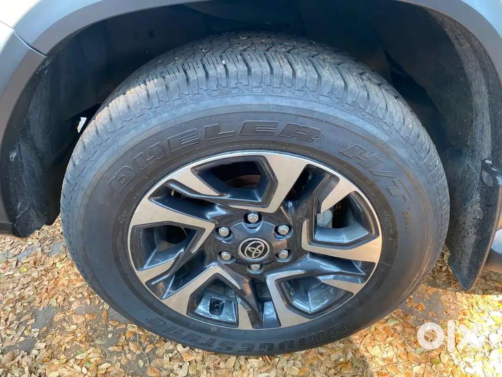 2022 Model Toyota Fortuner Legender 4x4 Automatic Single Ownership
