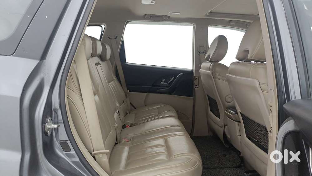 Mahindra Xuv500 At W10 Fwd, 2017, Diesel