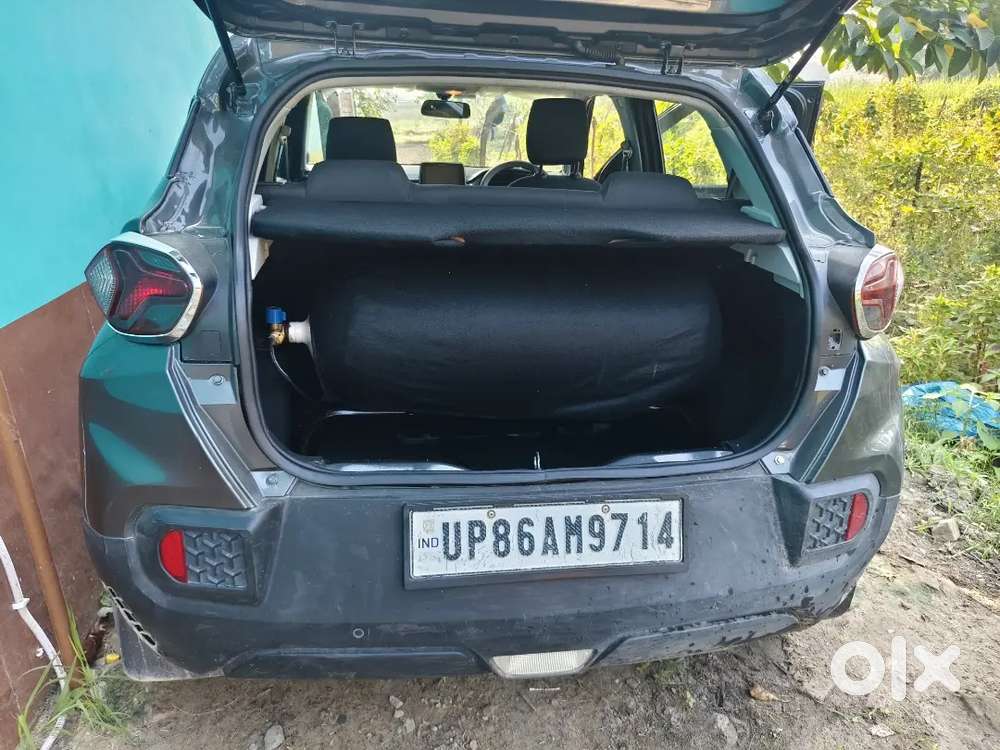 Tata Punch Adv 1.2p Mt Rt Bs6 Revotron 2024