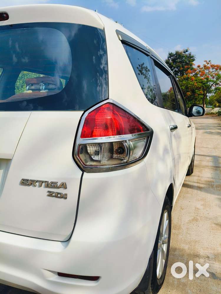 Maruti Suzuki Ertiga 2012-2015 Zdi, 2013, Diesel