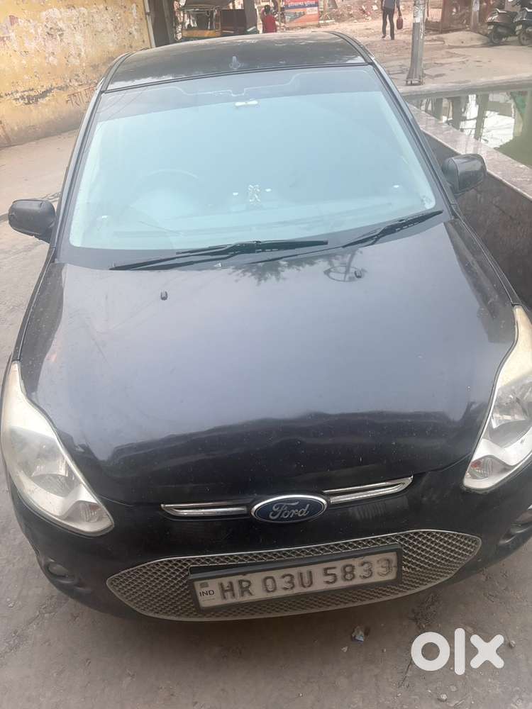 Ford Figo 2015 Cng & Hybrids Well Maintained