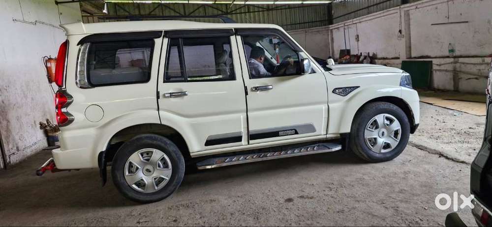 In A Mint Condition, With A Lots Of Upgradation.