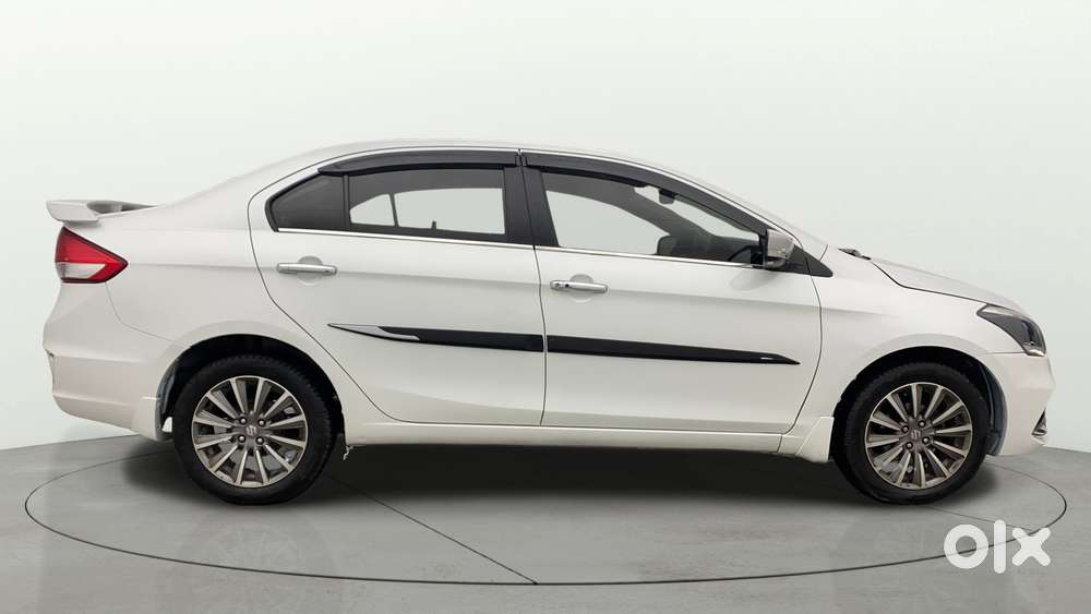 Maruti Suzuki Ciaz 1.5 Alpha Shvs Petrol, 2021, Petrol