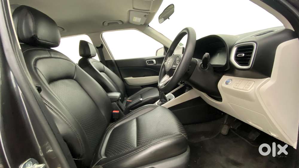 Hyundai Venue 1.2 S (o), 2025, Petrol