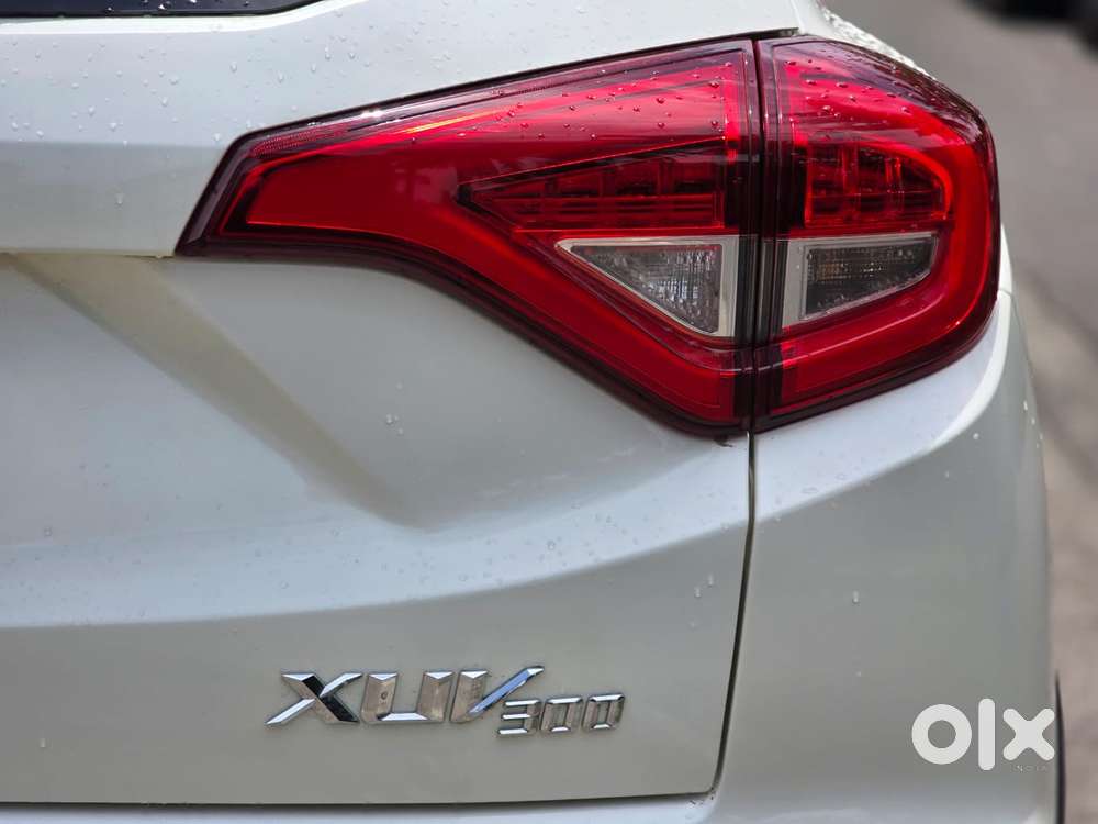 Mahindra Xuv300 W8 Option, 2023, Petrol