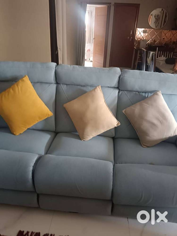 Sofa set 3+1+1