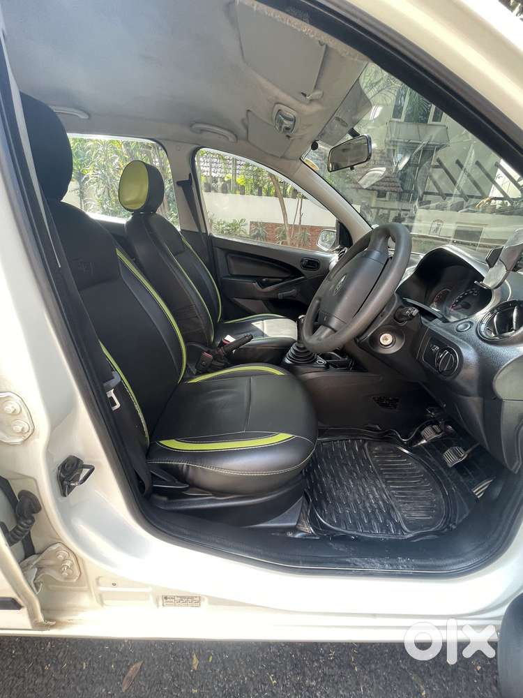 Ford Figo Petrol Zxi, 2012, Petrol