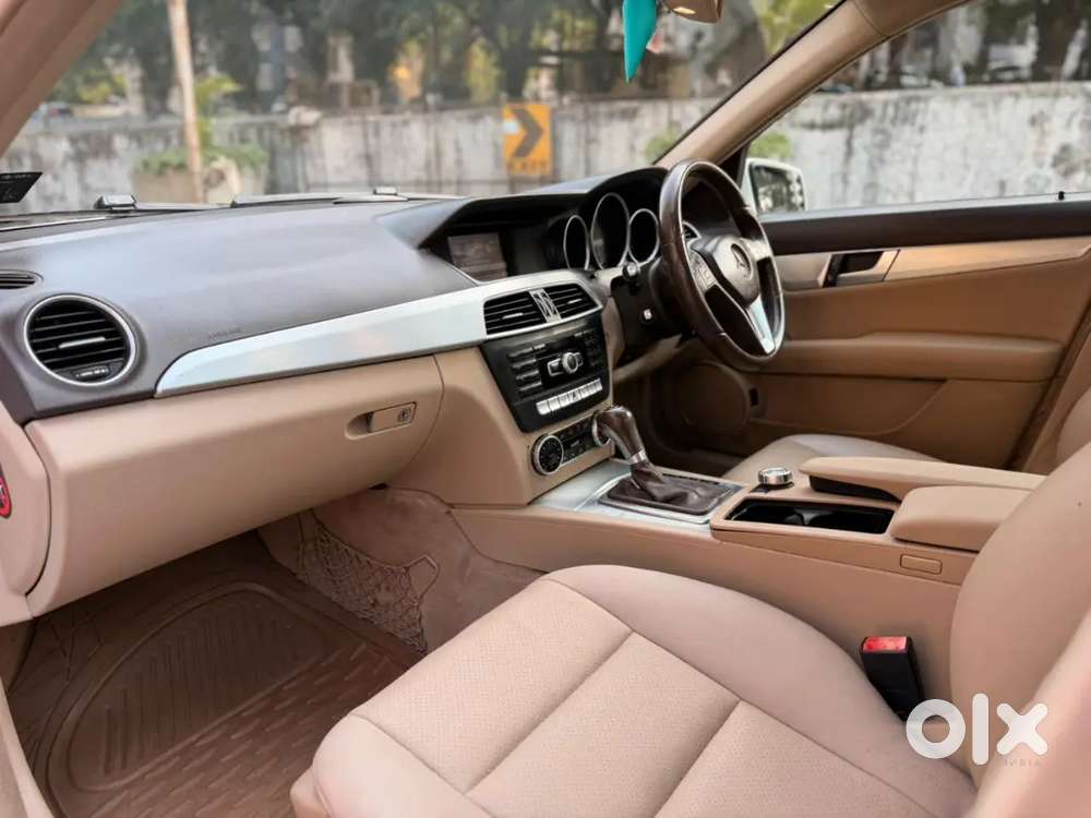 Mercedes Benz C200