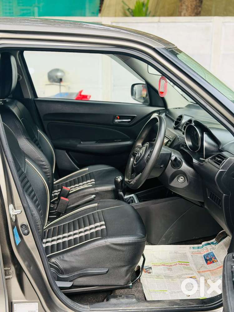 Maruti Suzuki Swift Vxi Ags, 2019, Petrol